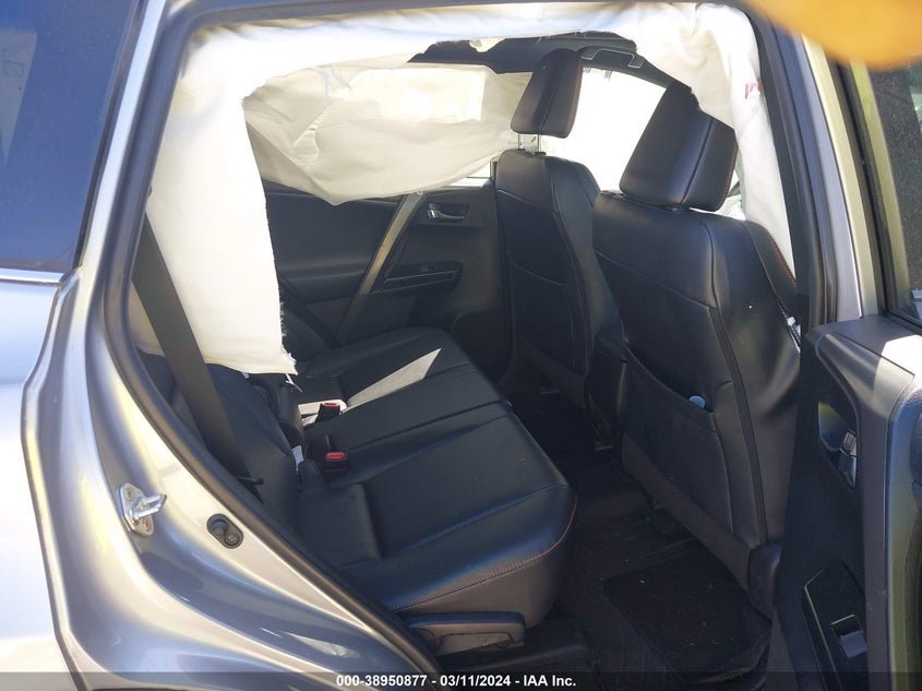 2017 TOYOTA RAV4 SE - 2T3NFREV3HW374316