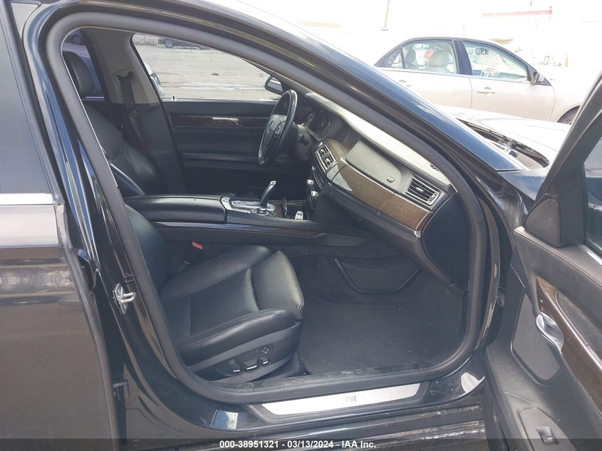 2011 BMW 750Li VIN: WBAKB8C51BCY65051 Lot: 38951321