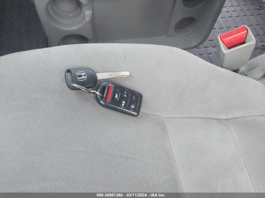 2006 Honda Odyssey Ex VIN: 5FNRL38476B076381 Lot: 38951360