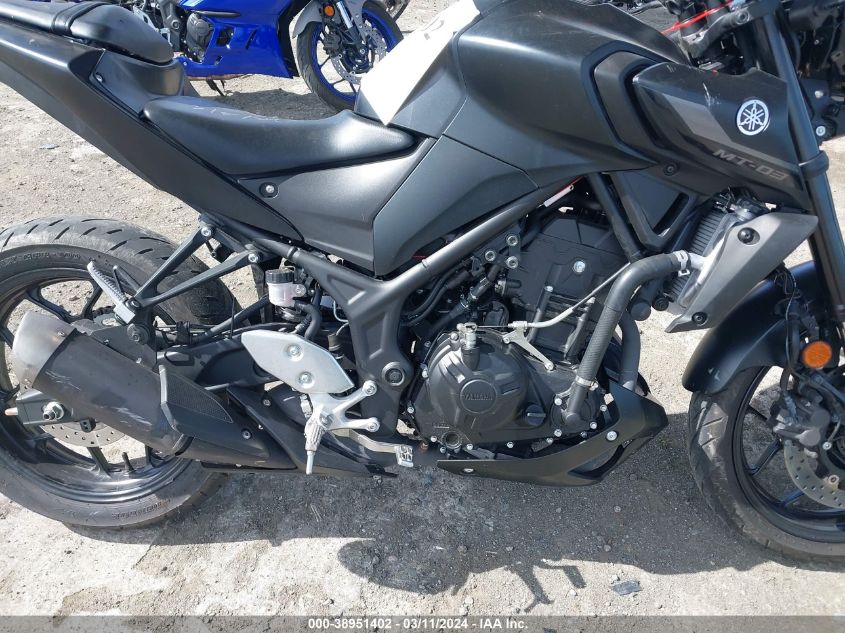 2023 Yamaha Mt-03 VIN: MH3RH20Y3PK010460 Lot: 38951402