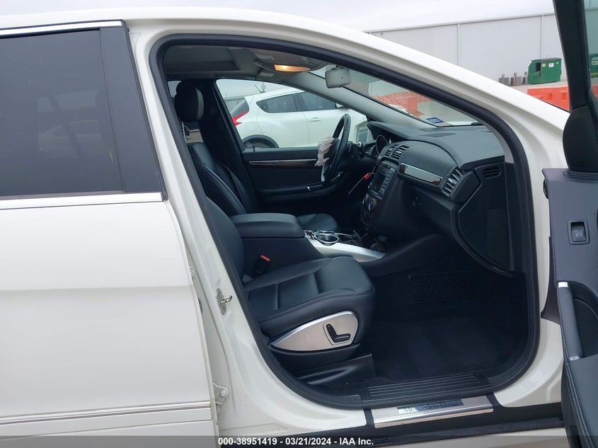 2012 Mercedes-Benz R 350 4Matic VIN: 4JGCB5HE9CA143544 Lot: 38951419