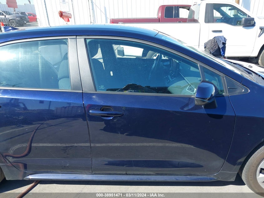 2022 TOYOTA COROLLA LE - 5YFEPMAE1NP343416