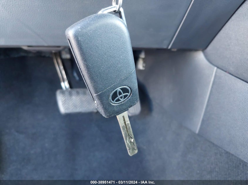 2022 TOYOTA COROLLA LE - 5YFEPMAE1NP343416