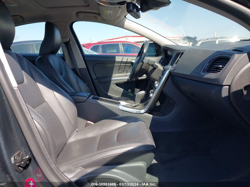 2013 VOLVO S60 T5/T5 PLATINUM/T5 PREMIER/T5 PREMIER PLUS - YV1612FS3D2197617