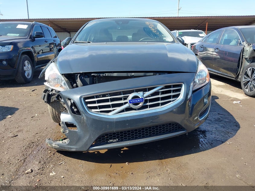 2013 VOLVO S60 T5/T5 PLATINUM/T5 PREMIER/T5 PREMIER PLUS - YV1612FS3D2197617