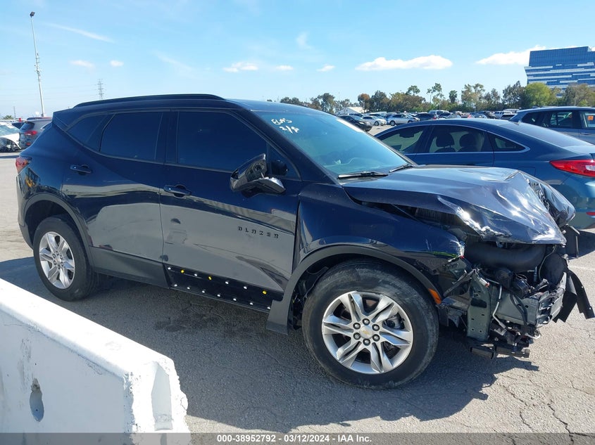 VIN 3GNKBCRS0MS546375 2021 CHEVROLET BLAZER FWD 2LT