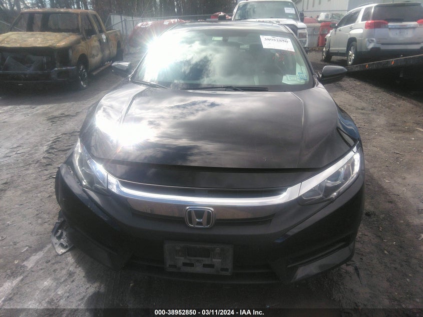 VIN 2HGFC2F76JH543627 2018 HONDA CIVIC EX