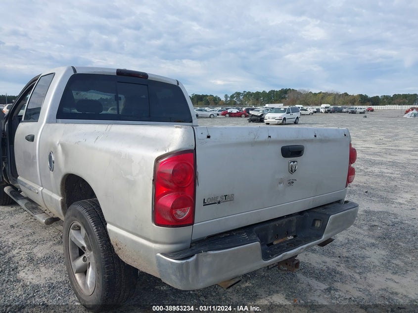 2007 DODGE RAM 1500 VIN: 1D7HA18207S273861