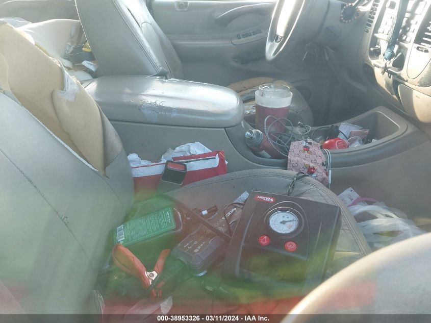 2001 Ford Expedition Xlt VIN: 1FMRU15L61LA19619 Lot: 37967984