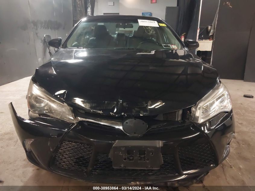 2015 Toyota Camry Se VIN: 4T1BF1FKXFU106975 Lot: 38953864