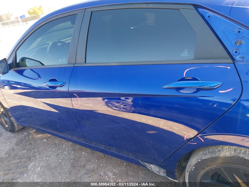 VIN 5NPLM4AG1MH044747 2021 HYUNDAI ELANTRA SEL