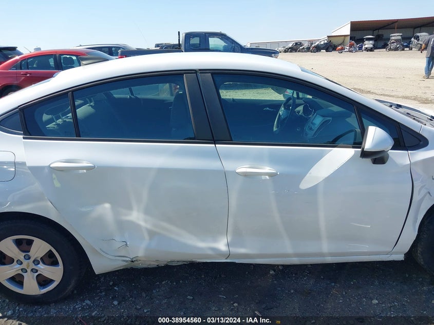 VIN 3G1BC5SM0HS554620 2017 CHEVROLET CRUZE LS AUTO