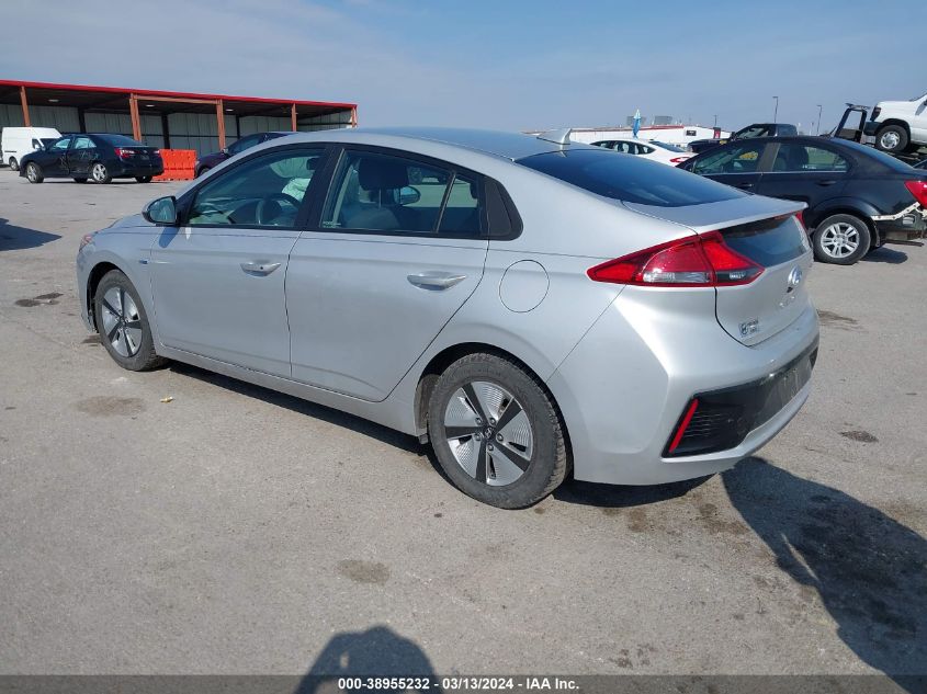 2017 Hyundai Ioniq Hybrid Blue VIN: KMHC65LC2HU057492 Lot: 38955232