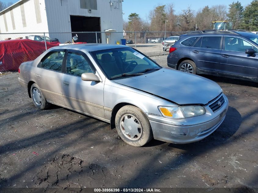 4T1BG22K7YU663502 | 2000 TOYOTA CAMRY