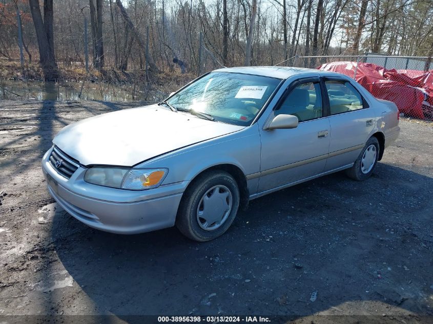 4T1BG22K7YU663502 | 2000 TOYOTA CAMRY