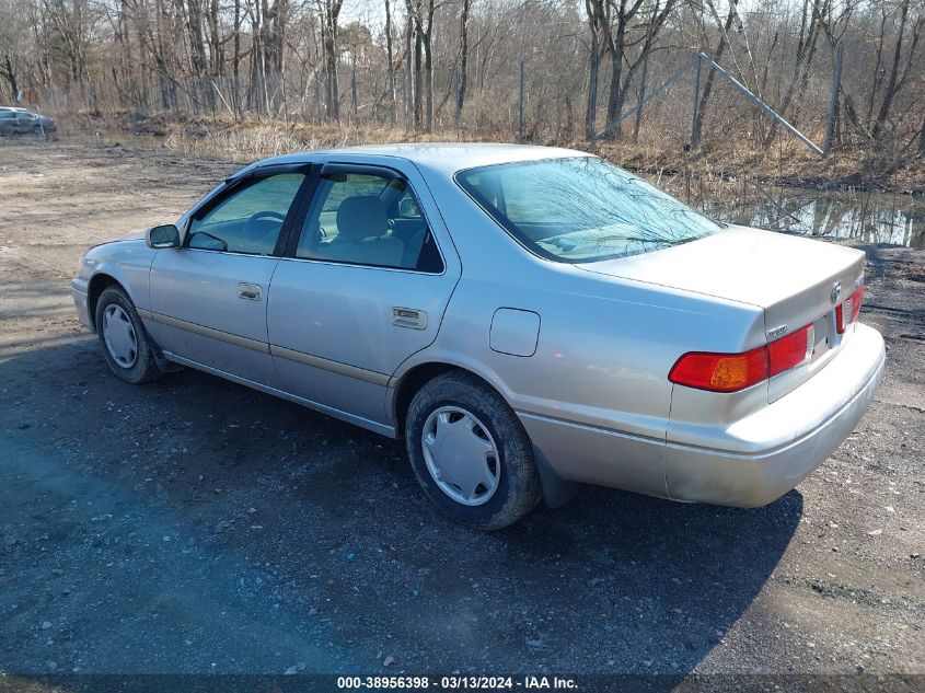 4T1BG22K7YU663502 | 2000 TOYOTA CAMRY