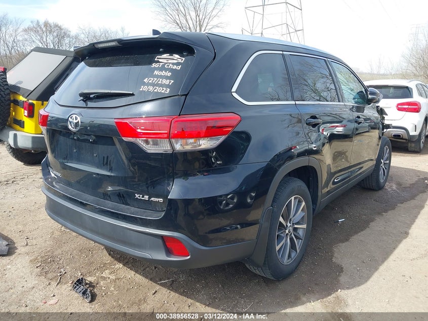 2019 TOYOTA HIGHLANDER VIN: 5TDJZRFH6KS730880