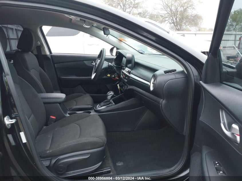 2019 KIA FORTE LXS - 3KPF24AD9KE091728