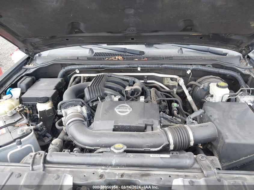 2013 NISSAN XTERRA X/S/PRO-4X - 5N1AN0NW4DN821318