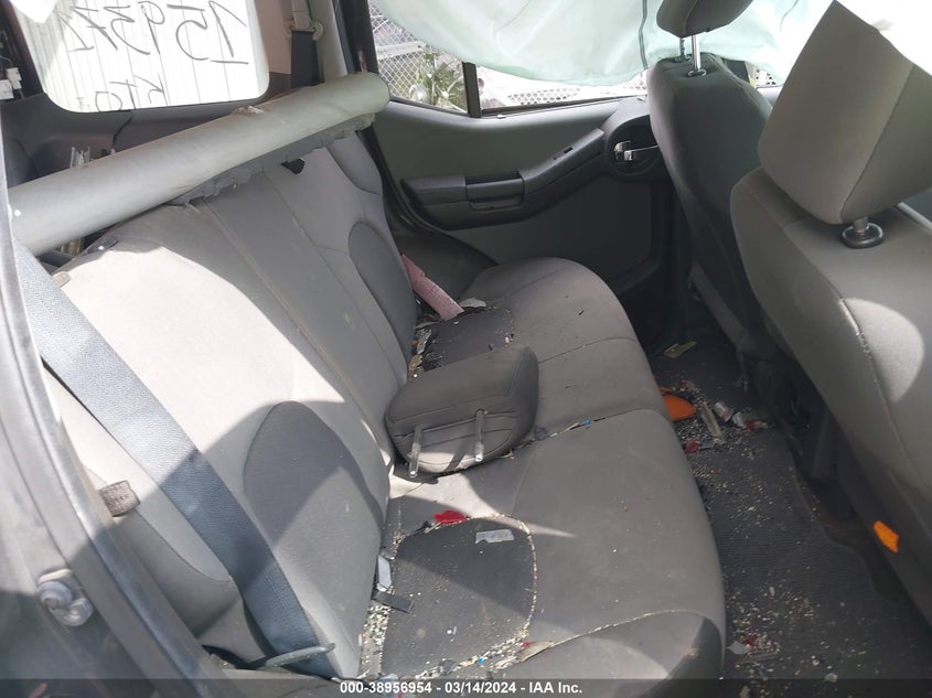 2013 NISSAN XTERRA X/S/PRO-4X - 5N1AN0NW4DN821318