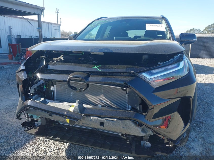 2024 TOYOTA RAV4 XLE - 2T3W1RFV7RW318933