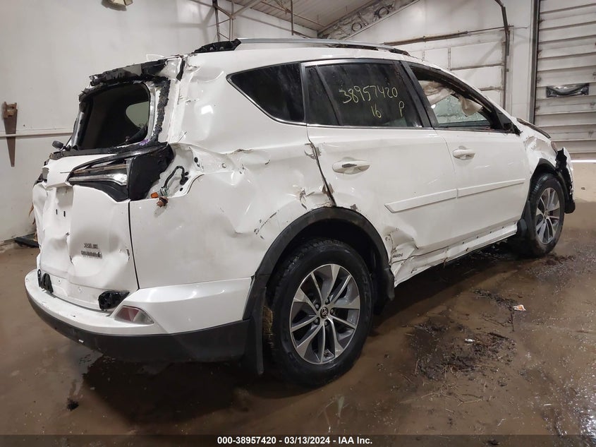2016 TOYOTA RAV4 HYBRID XLE - JTMRJREV3GD050889