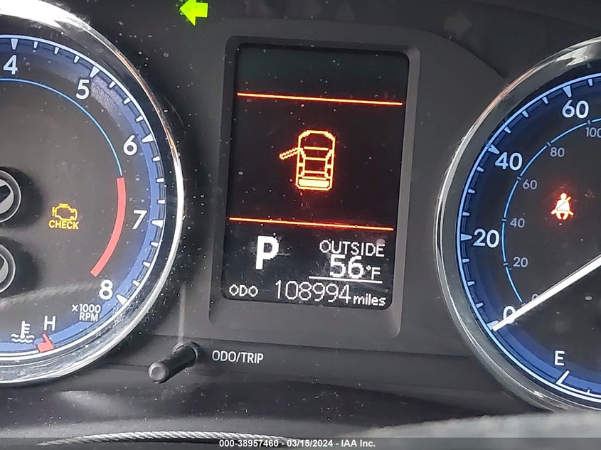 2018 TOYOTA COROLLA LE - 5YFBURHE3JP738349