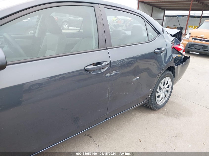 2018 TOYOTA COROLLA LE - 5YFBURHE3JP738349