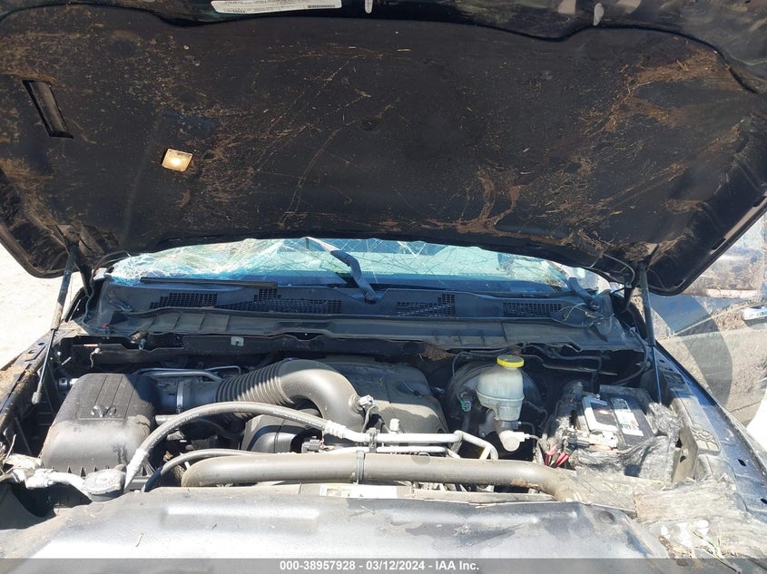 2017 RAM 1500 SLT - 1C6RR6GTXHS821923