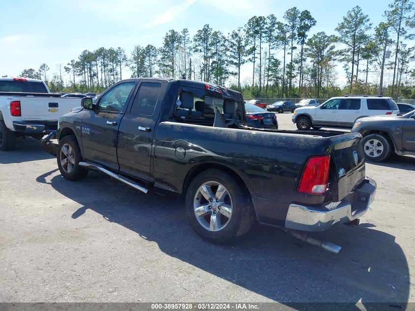 2017 RAM 1500 SLT - 1C6RR6GTXHS821923