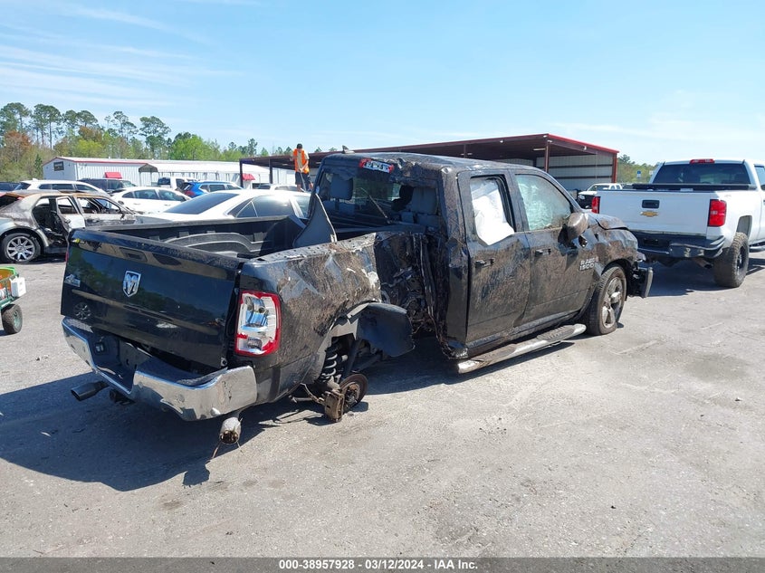 2017 RAM 1500 SLT - 1C6RR6GTXHS821923