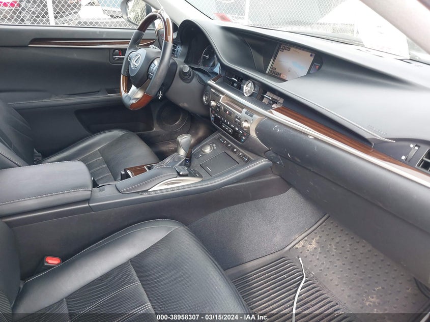 2016 LEXUS ES 350 - 58ABK1GG3GU029575
