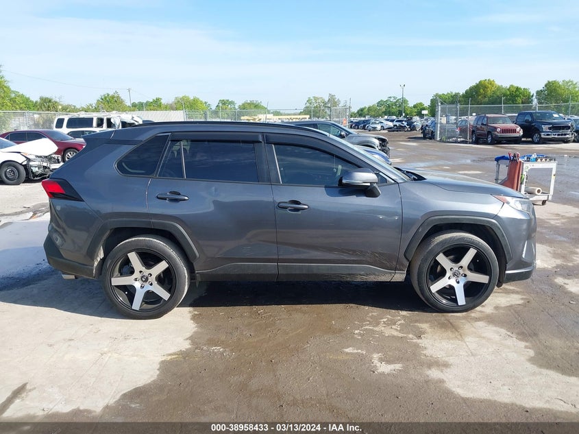 2019 TOYOTA RAV4 XLE/XLE PREMIUM - JTMW1RFV2KD500137