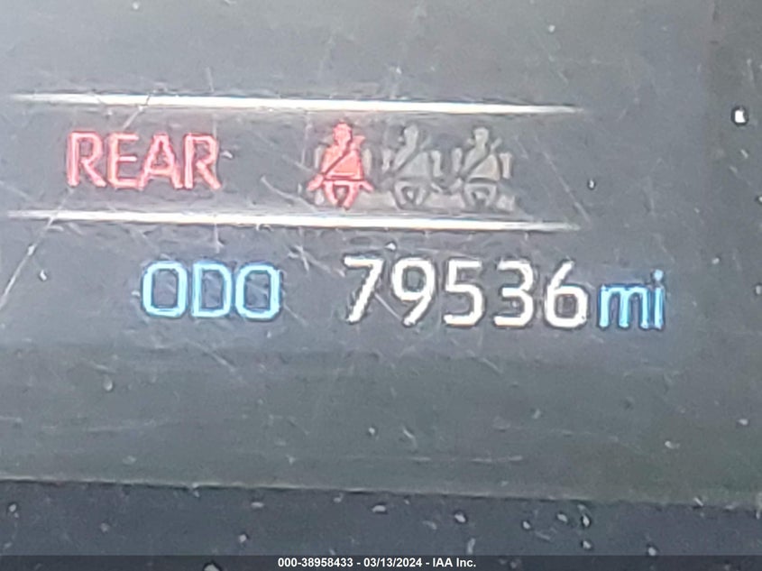 2019 TOYOTA RAV4 XLE/XLE PREMIUM - JTMW1RFV2KD500137