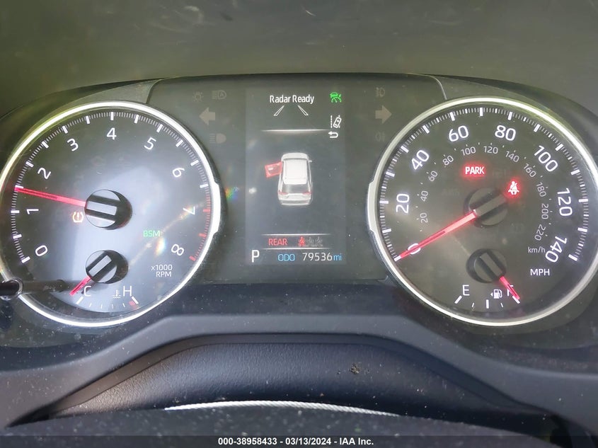 2019 TOYOTA RAV4 XLE/XLE PREMIUM - JTMW1RFV2KD500137