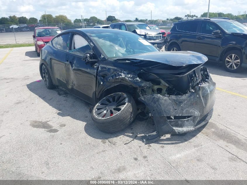 2022 TESLA MODEL Y - 7SAYGDEF1NF441845