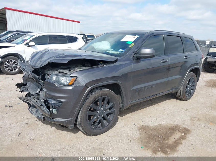 VIN 1C4RJEAG0KC657282 2019 JEEP GRAND CHEROKEE LAREDO