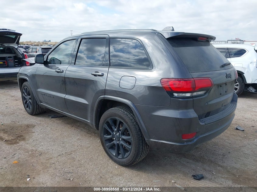 VIN 1C4RJEAG0KC657282 2019 JEEP GRAND CHEROKEE LAREDO
