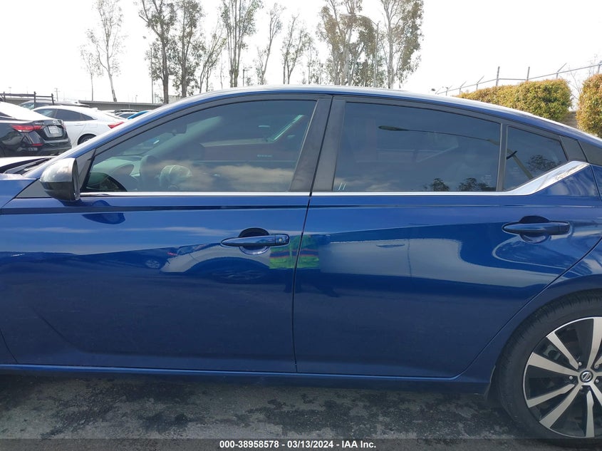 VIN 1N4BL4CV9LC176536 2020 NISSAN ALTIMA SR