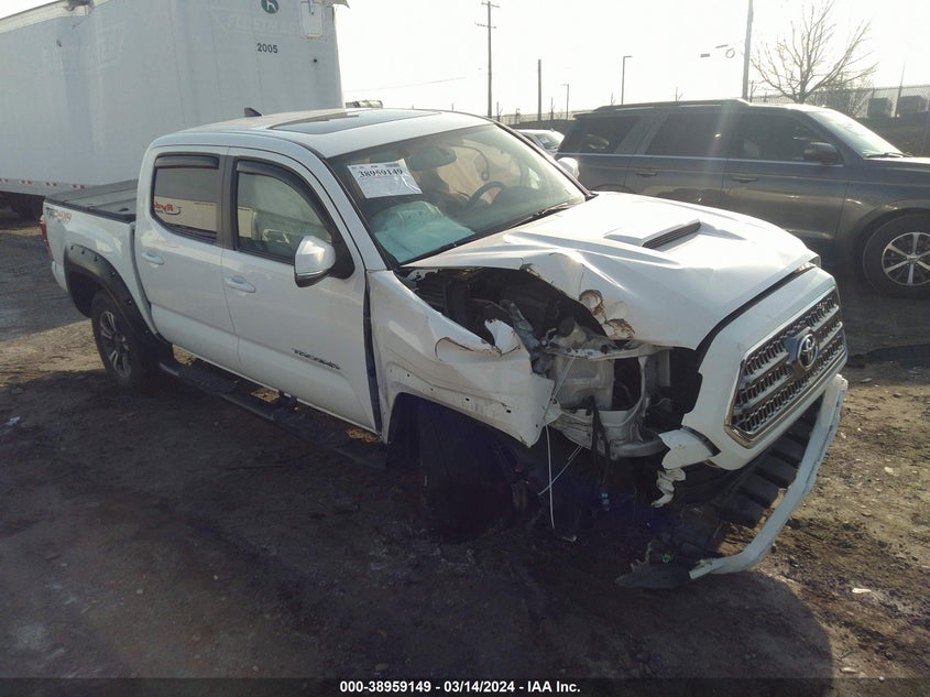 2017 TOYOTA TACOMA DBL CAB/SR/TRDSPT/OR/PRO - 3TMCZ5AN1HM117623