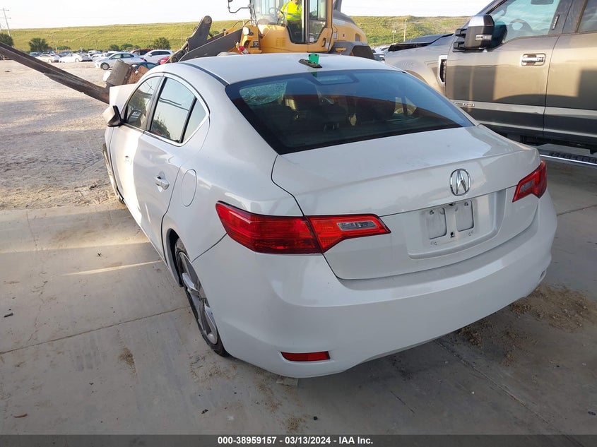 2014 ACURA ILX 20 - 19VDE1F31EE001126