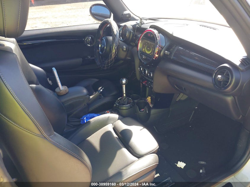 2016 MINI HARDTOP JOHN COOPER WORKS - WMWXM9C5XGT997657