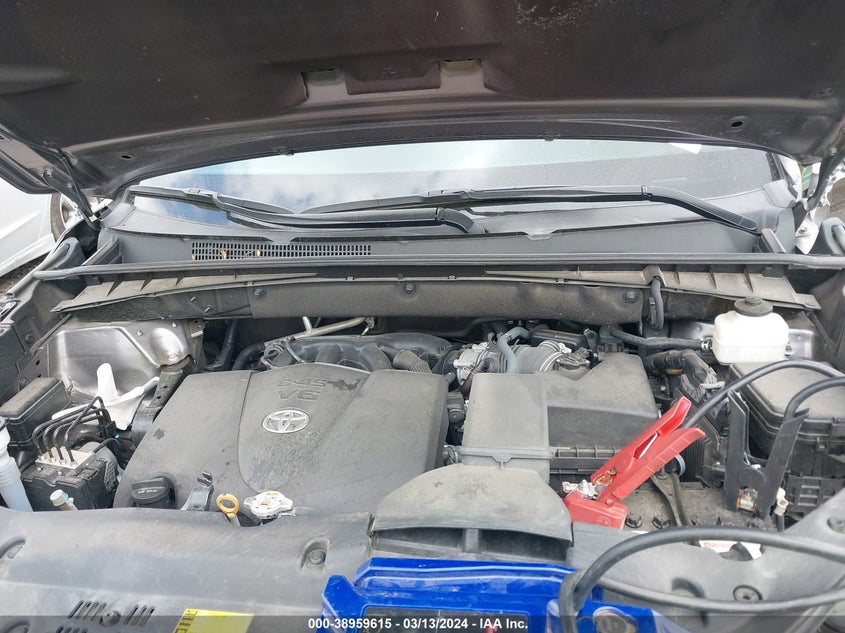 2019 TOYOTA HIGHLANDER VIN: 5TDZZRFH2KS324632
