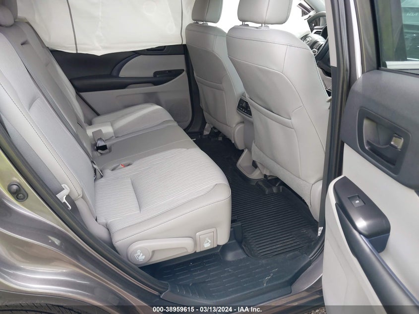 2019 TOYOTA HIGHLANDER VIN: 5TDZZRFH2KS324632