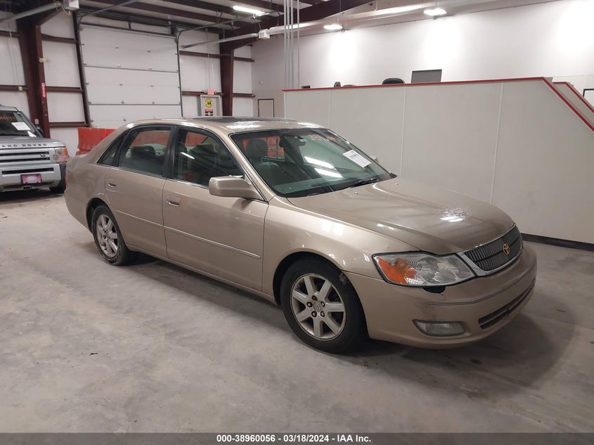 2001 TOYOTA AVALON