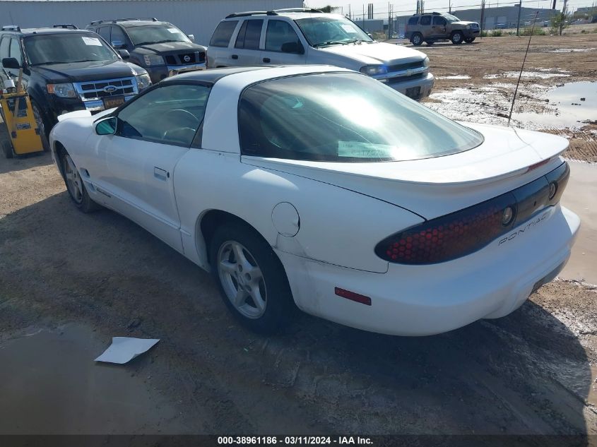 1998 Pontiac Firebird VIN: 2G2FS22K9W2211868 Lot: 38961186