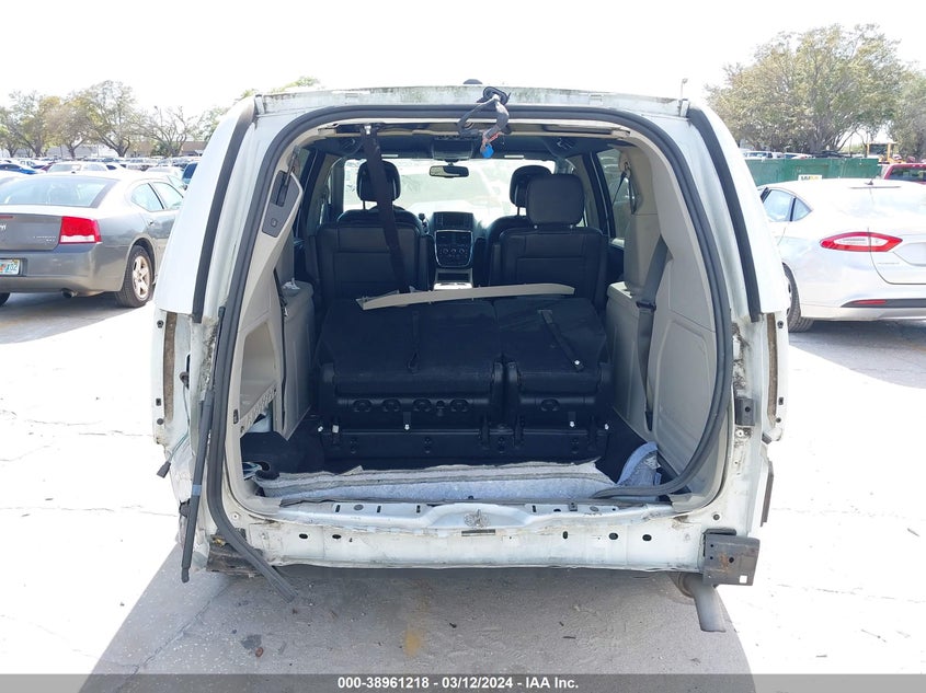 VIN 2C4RDGCG4JR248952 2018 DODGE GRAND CARAVAN SXT
