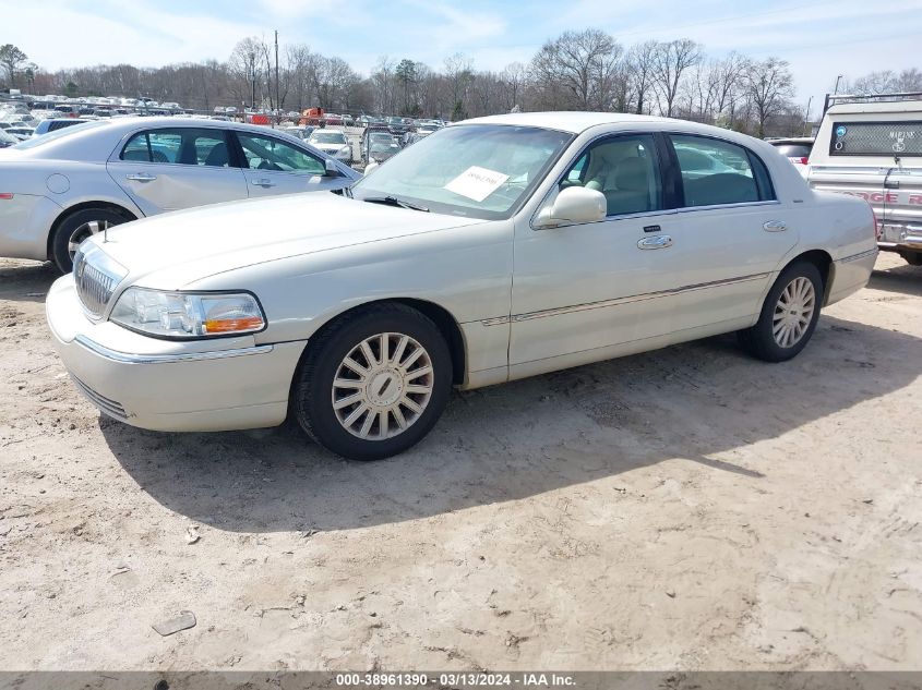 1LNHM81W95Y603526 | 2005 LINCOLN TOWN CAR