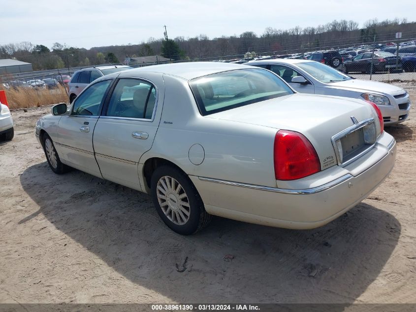 1LNHM81W95Y603526 | 2005 LINCOLN TOWN CAR