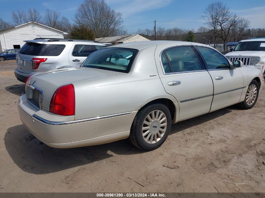 1LNHM81W95Y603526 | 2005 LINCOLN TOWN CAR